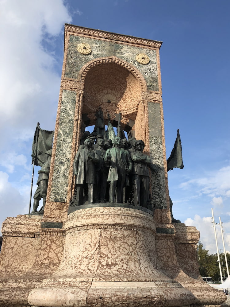 Republic Monument Republic Monument