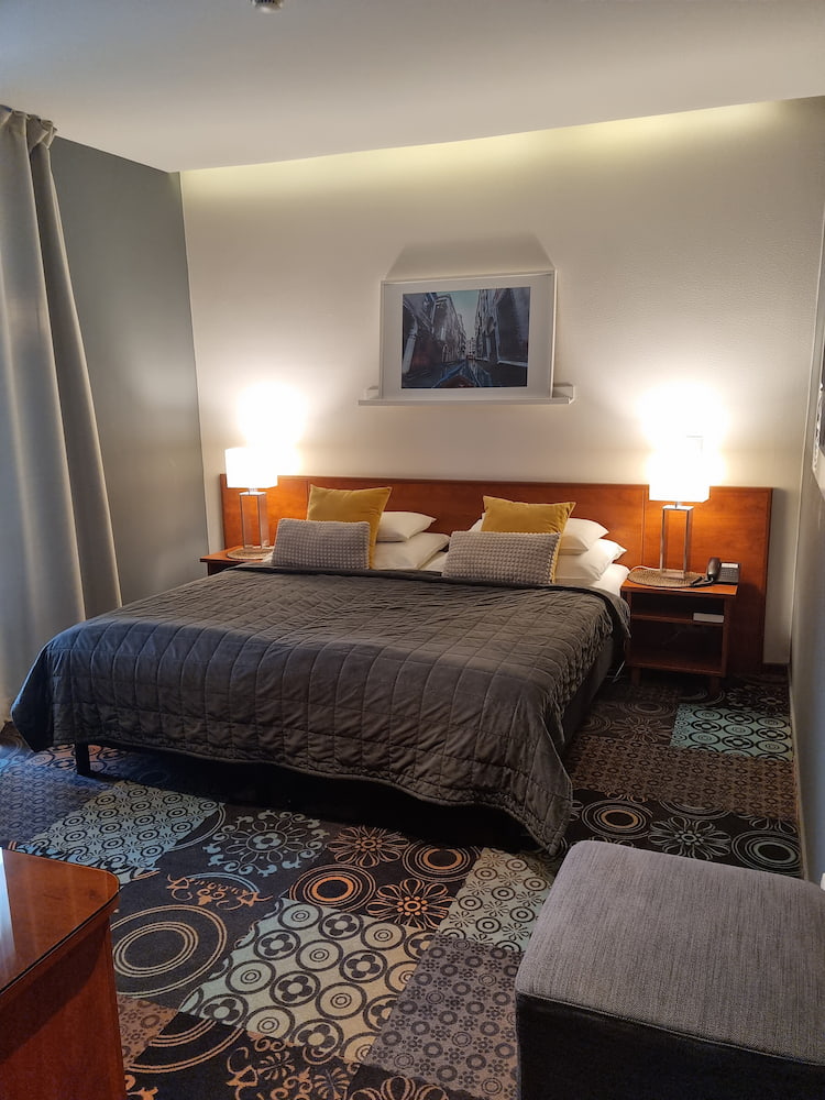 Budapest Airport Hotel Stáció Wellness & Conference Budapest Airport Hotel Stáció Wellness & Conference