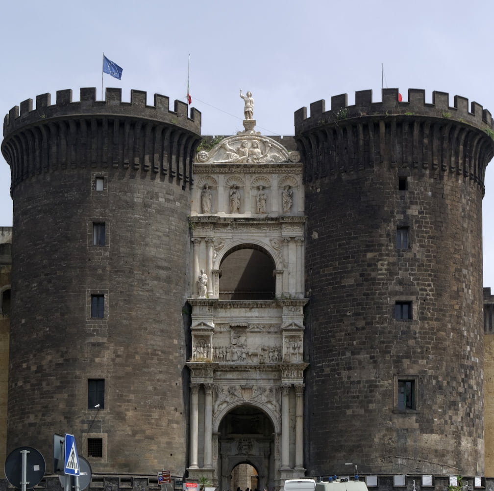 Castel Nuovo Castel Nuovo