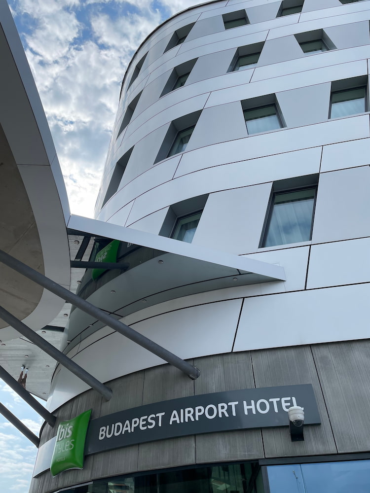 Ibis Styles Budapest Airport (1) Ibis Styles Budapest Airport