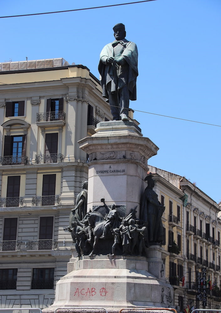 Piazza Garibaldi Piazza Garibaldi