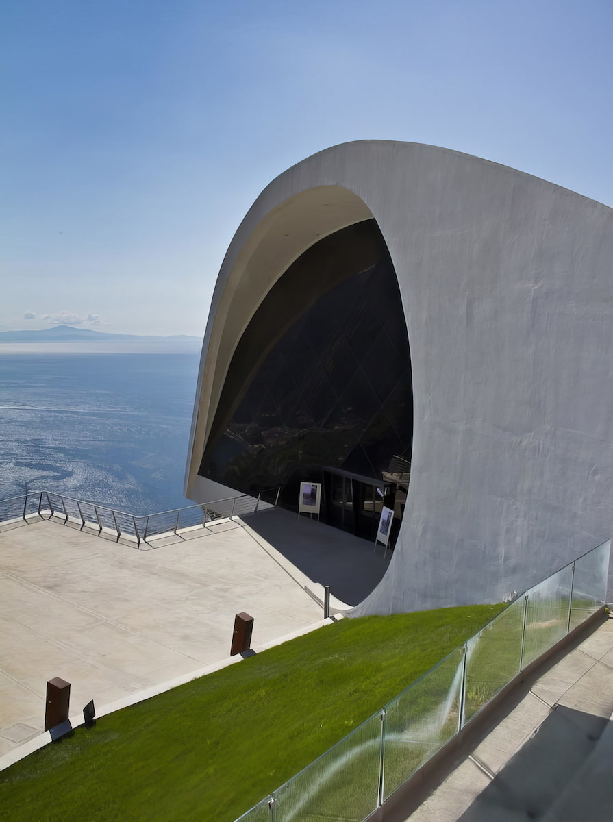 Auditorium Oscar Niemeyer Auditorium Oscar Niemeyer