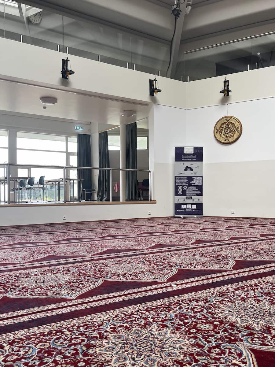 Reykjavík's Grand Mosque Reykjavík's Grand Mosque