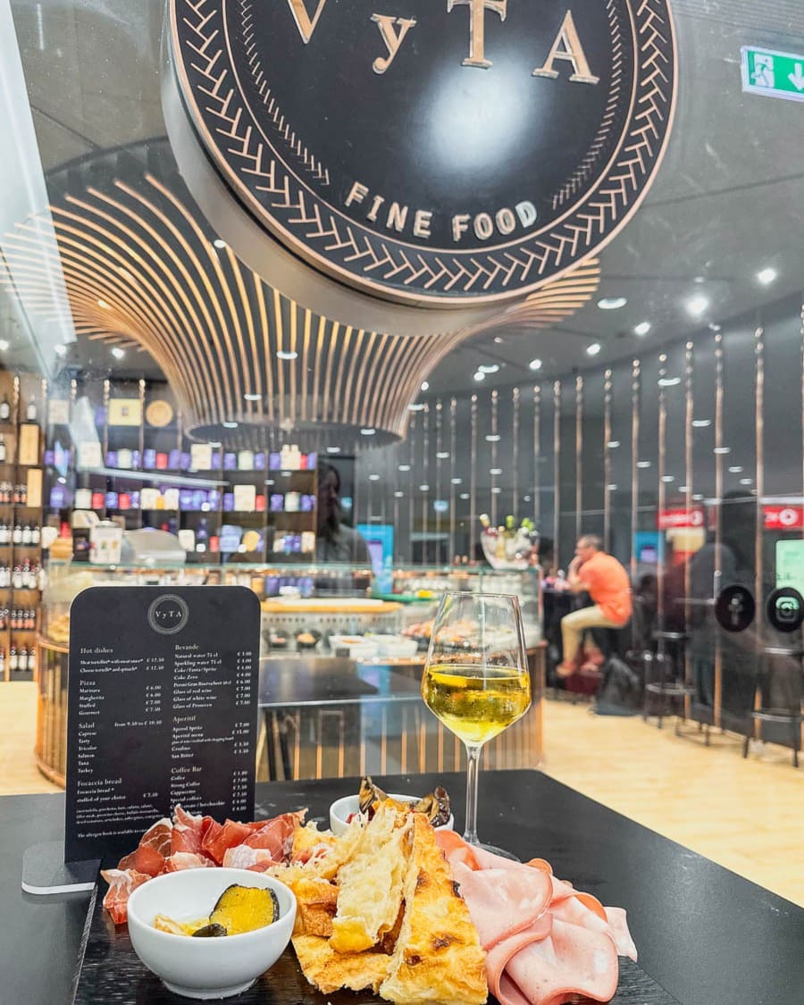 Centrale Station Area Bologna