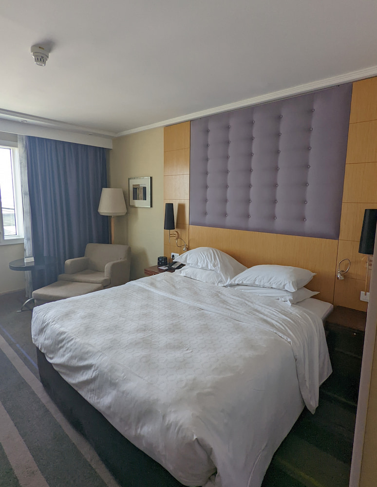 Sheraton Brussels Airport Hotel Sheraton Brussels Airport Hotel