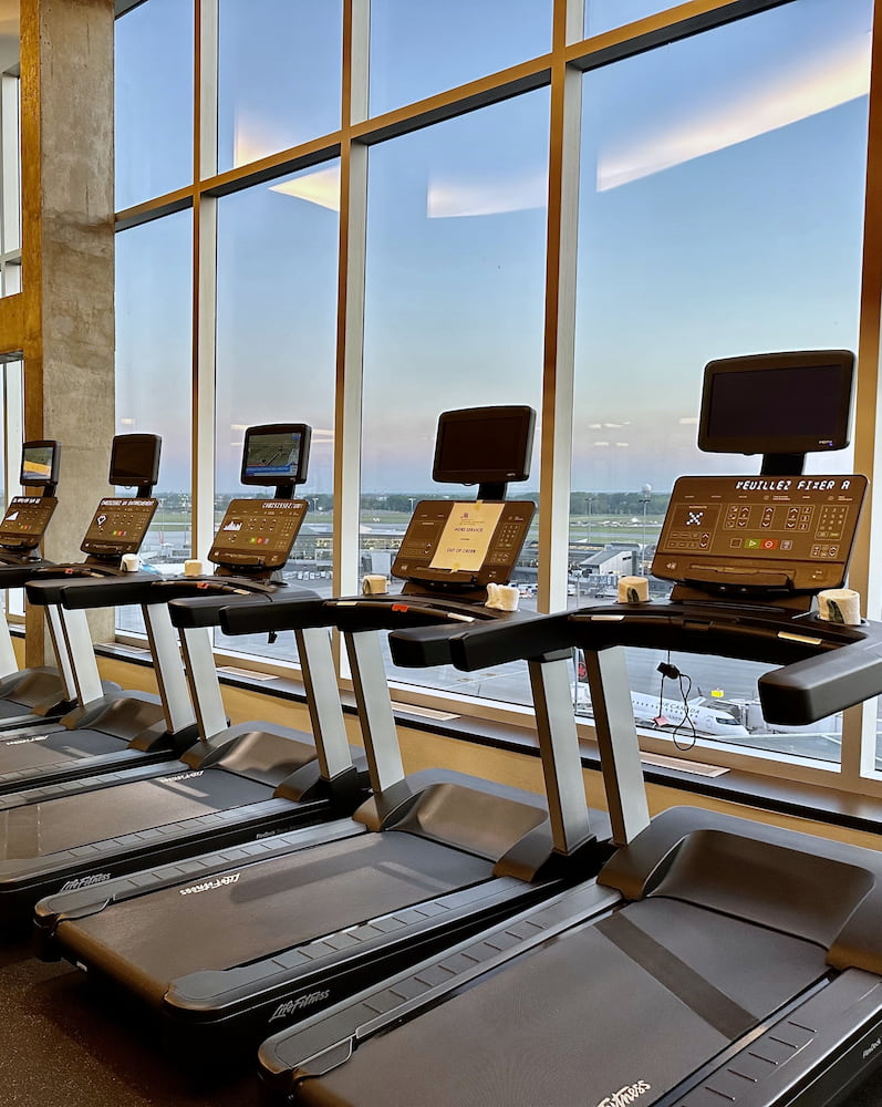 Montreal Airport Marriott In-Terminal Hotel Montreal Airport Marriott In-Terminal Hote