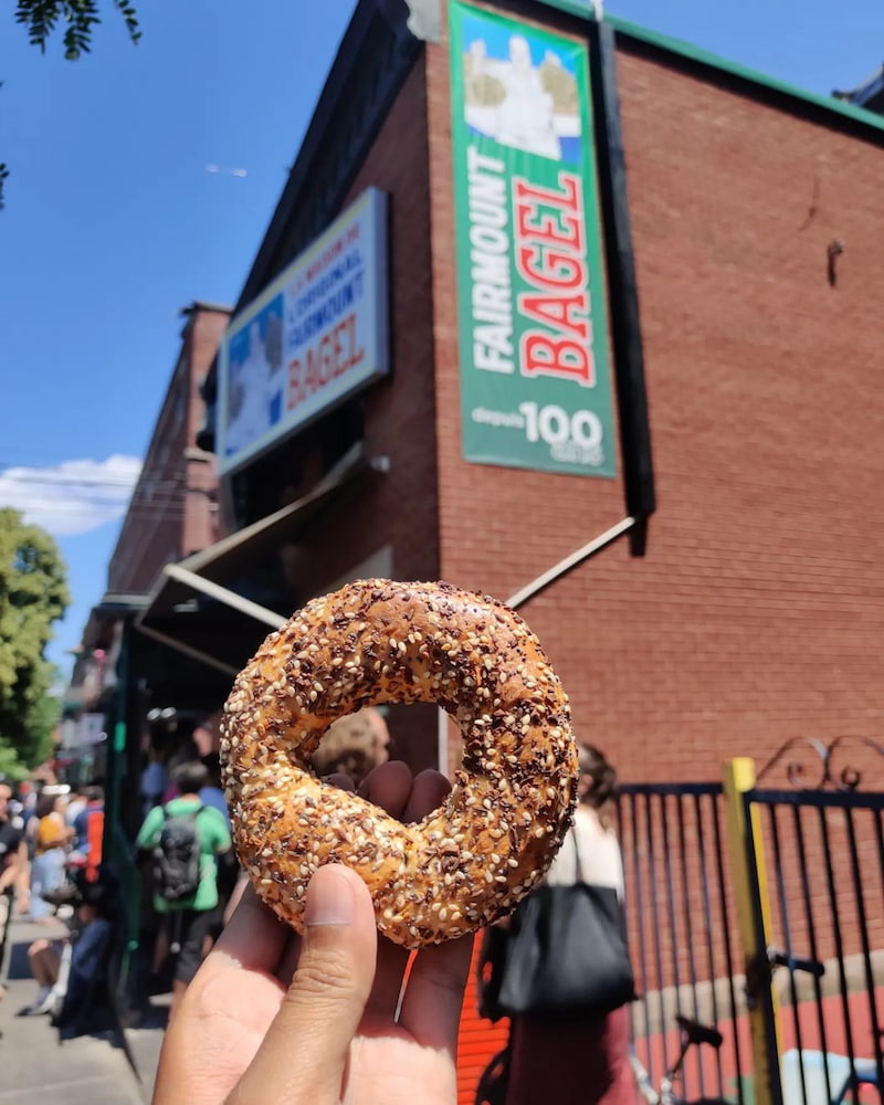 St-Viateur Bagel Shop St-Viateur Bagel Shop