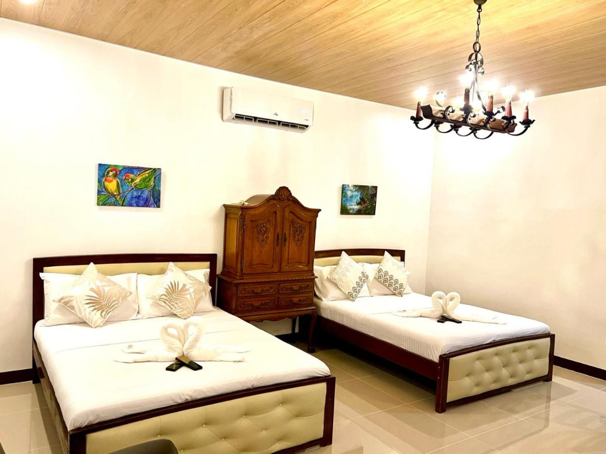 E&R Airport Hotel Dumaguete