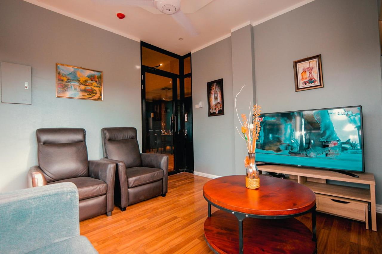 Kingswick Residences & Lodge