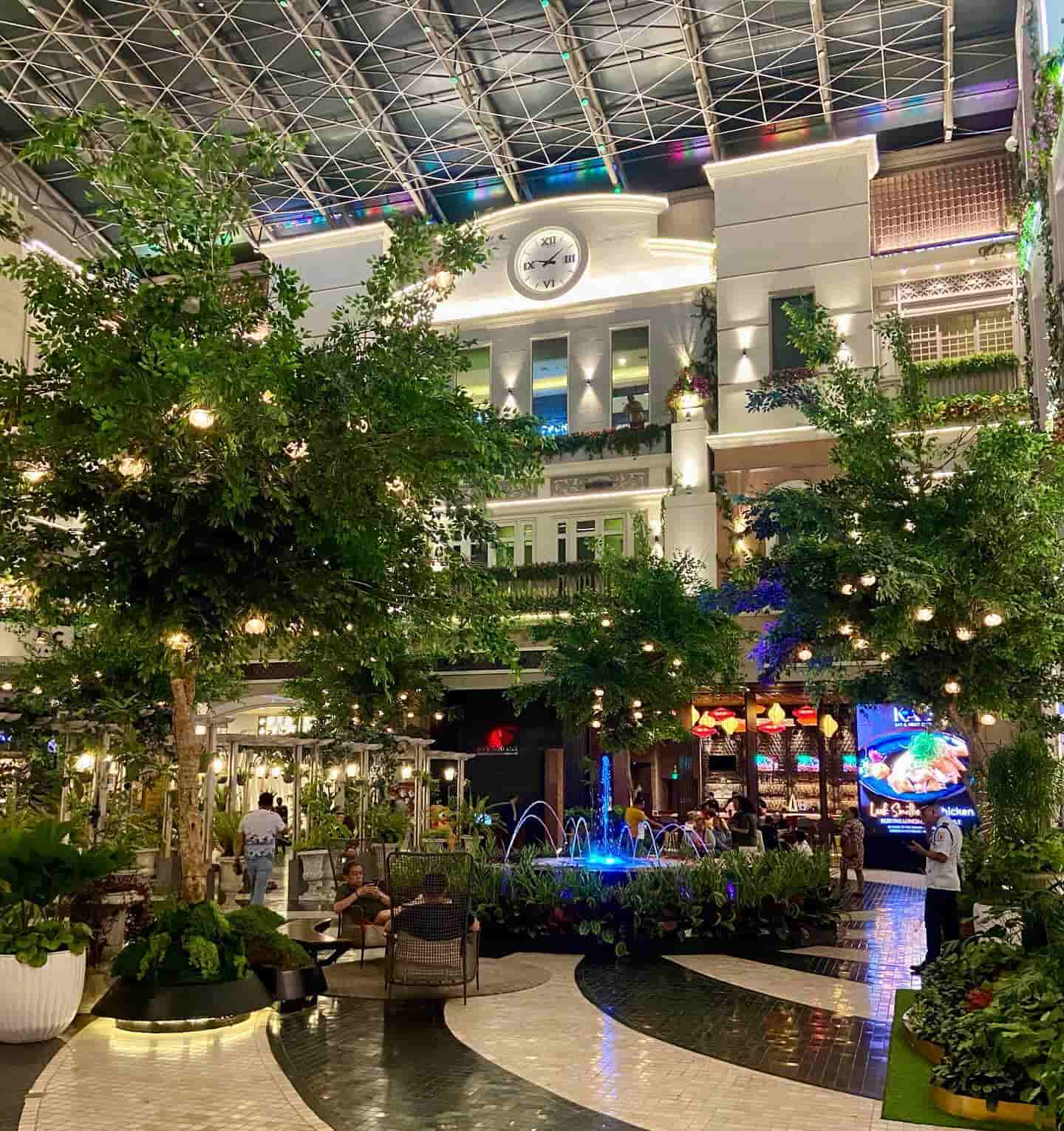 Newport Mall Resort World Manila Newport Mall Resort World Manila