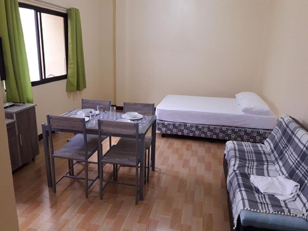 Treetops Studios Valencia, Dumaguete