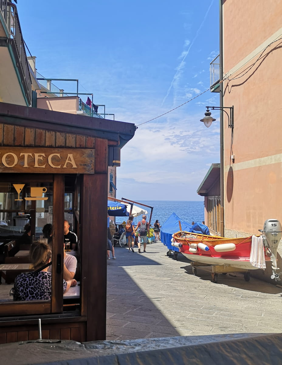 Cinque Terre, Italy Cinque Terre, Italy