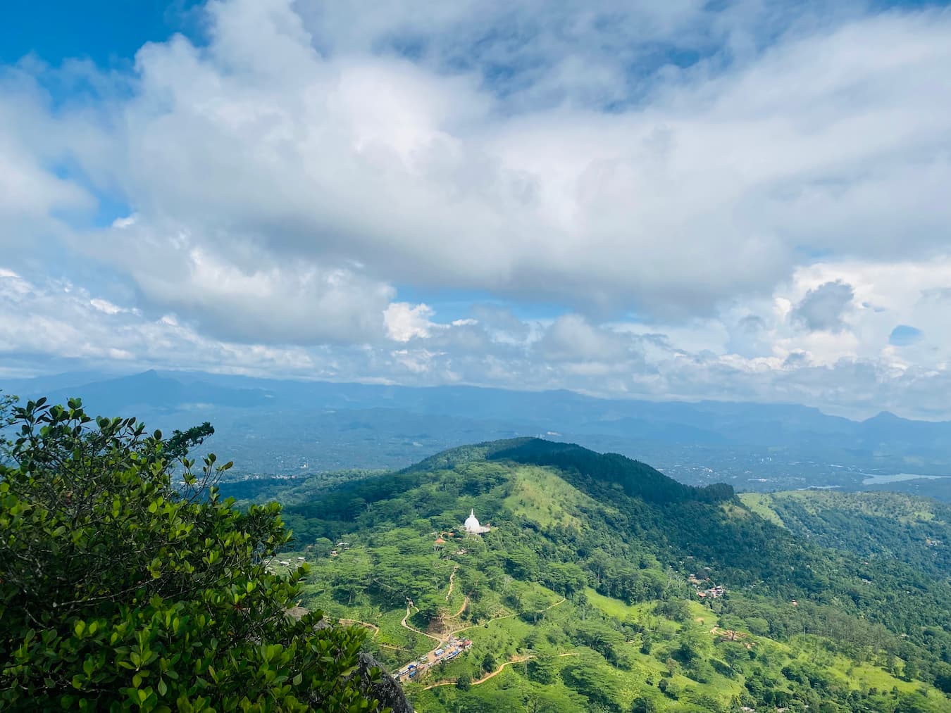 Hanthana Mountain Range