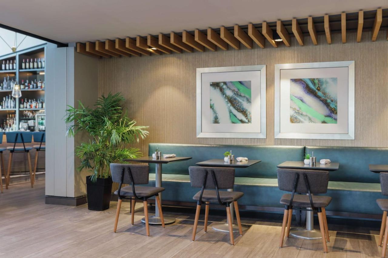 Hotel Indigo Albany Latham