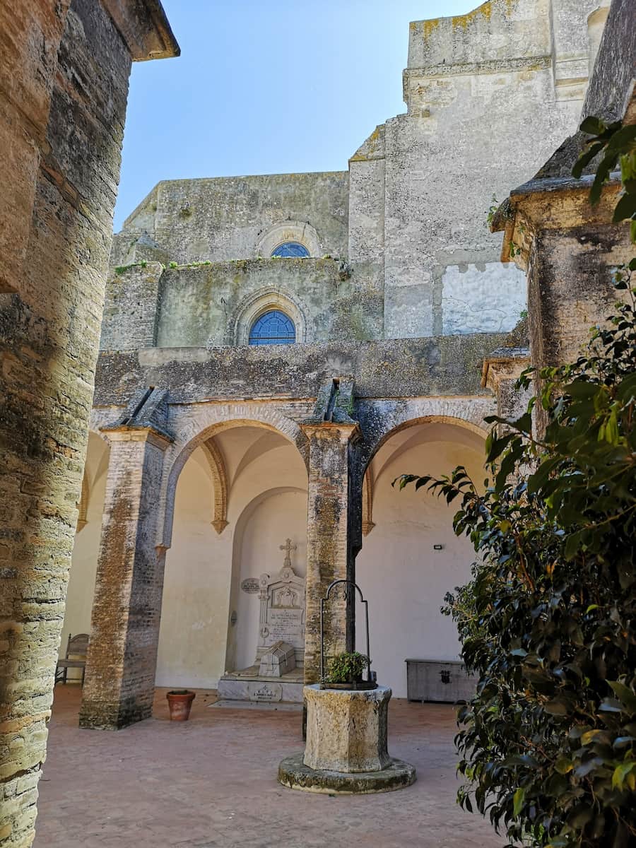 Church of Santa María Church of Santa María