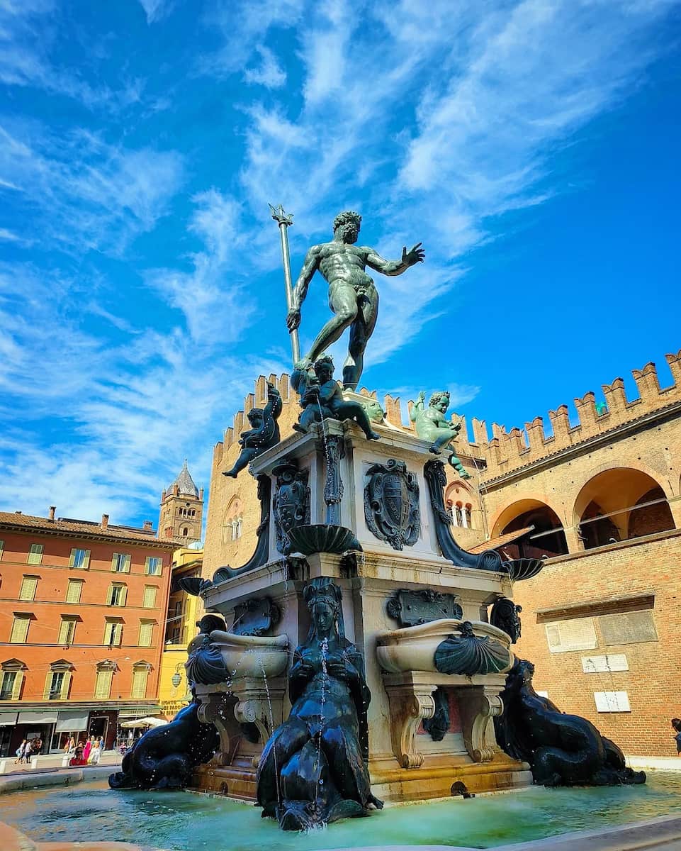 Piazza Grande, Lake Maggiore Piazza Grande, Lake Maggiore