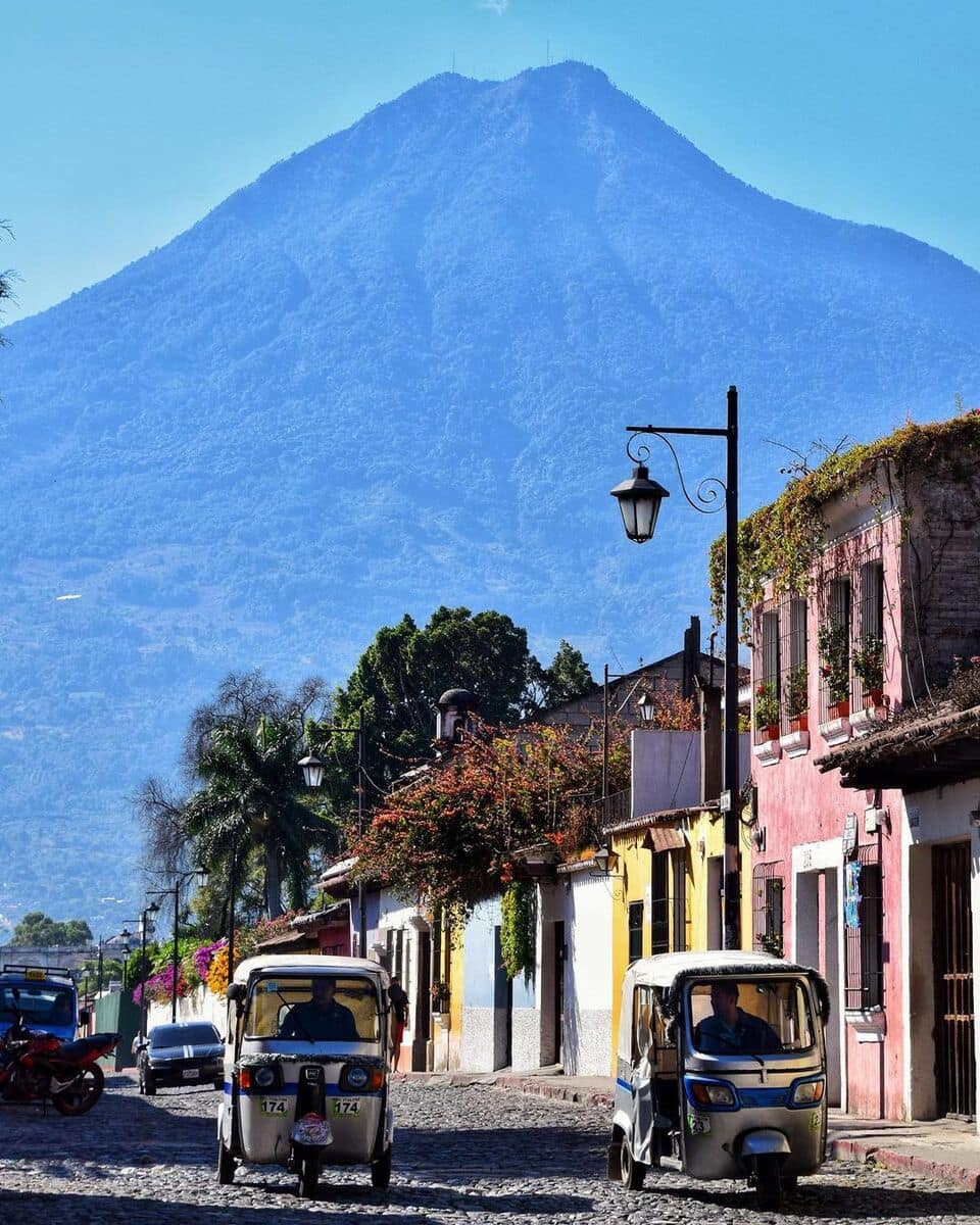 Central Antigua Central Antigua