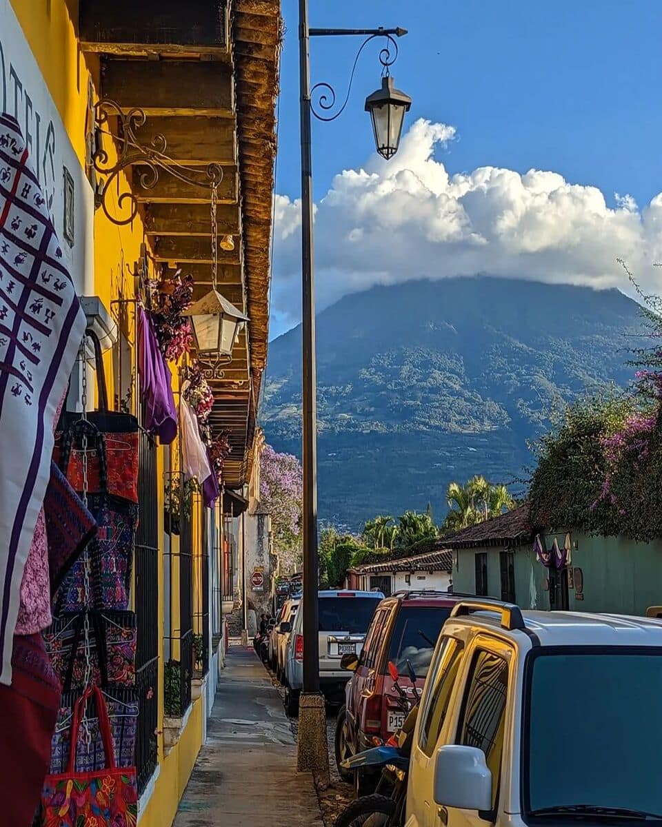 Central Antigua Central Antigua