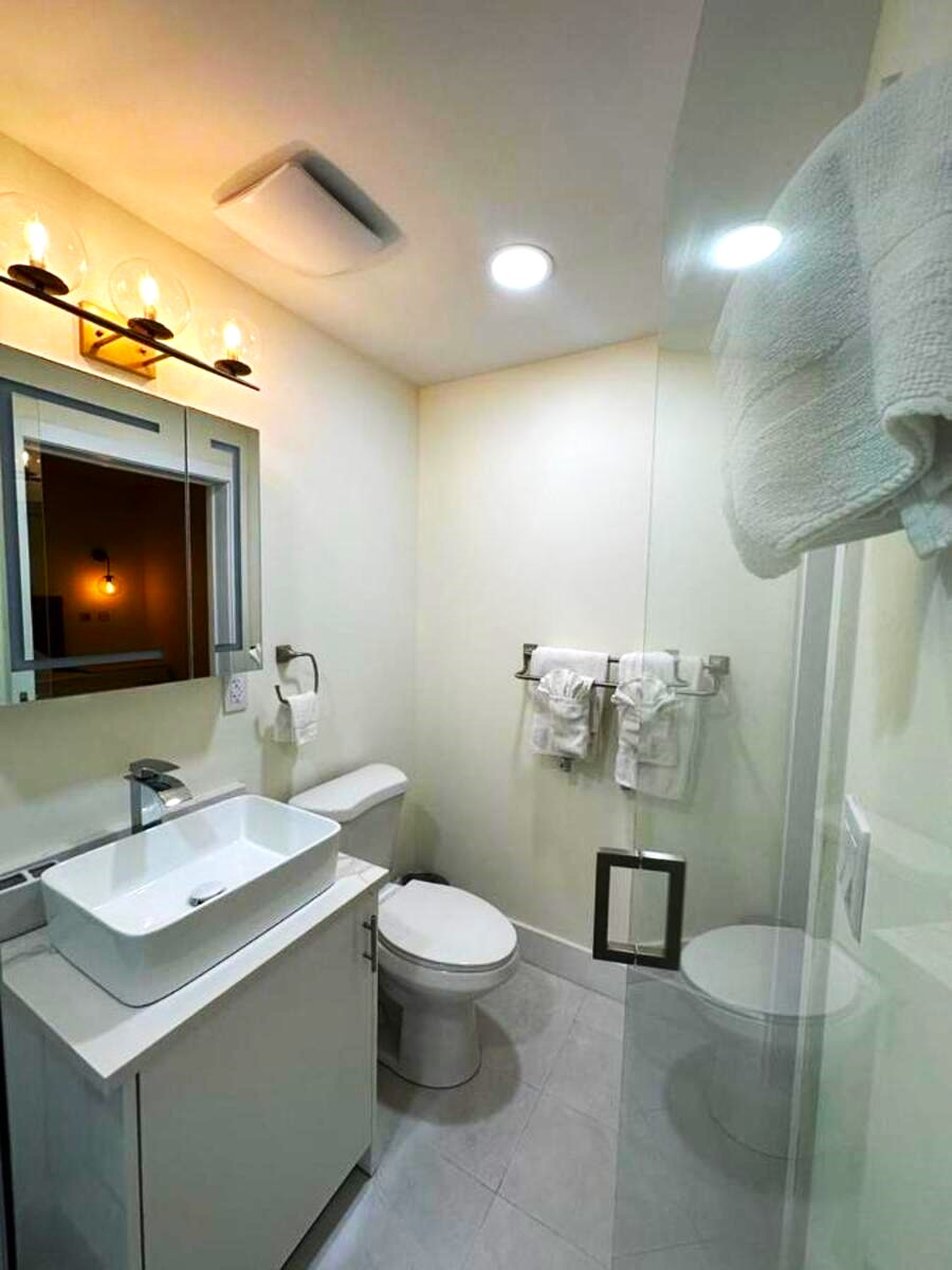 Lauderdale-by-the-Sea, Green Island Inn Lauderdale-by-the-Sea, Green Island Inn