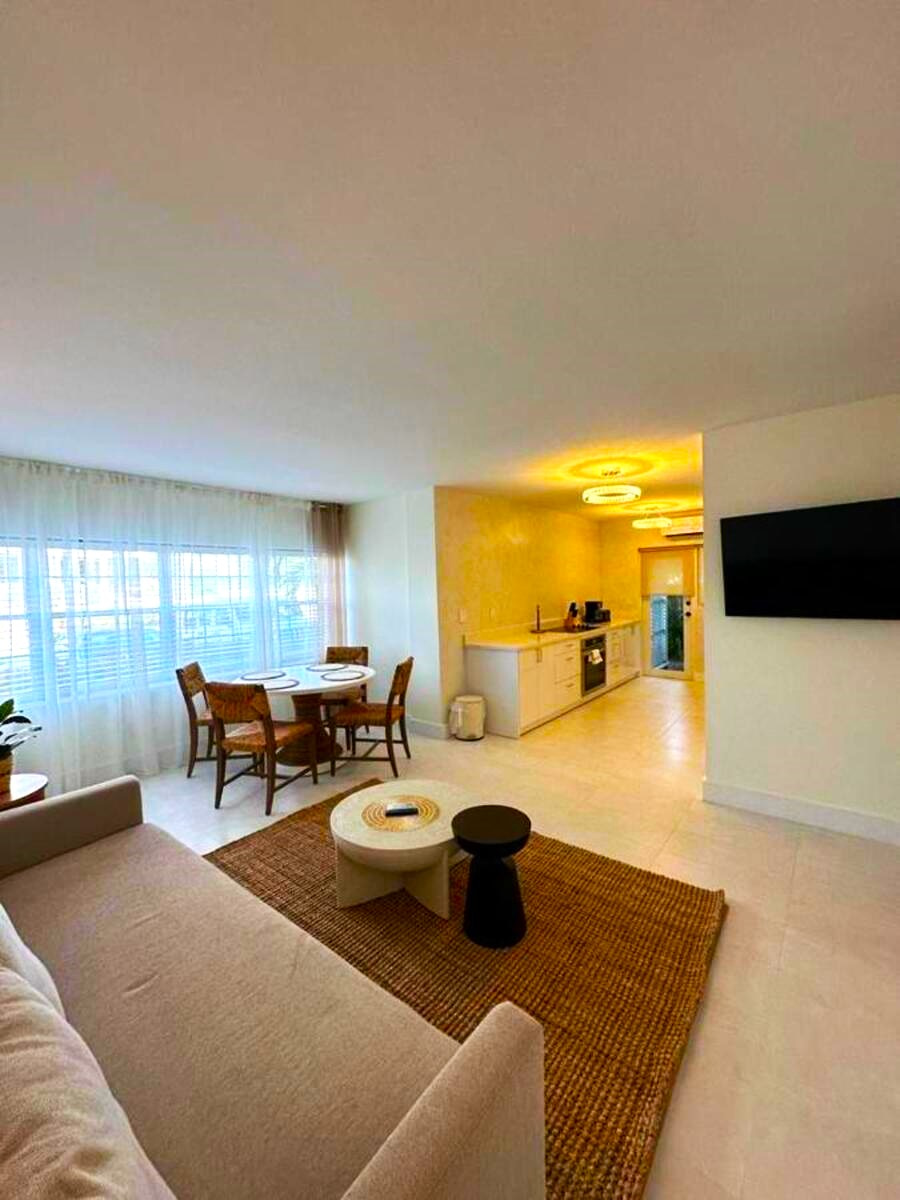 Lauderdale-by-the-Sea, Green Island Inn Lauderdale-by-the-Sea, Green Island Inn