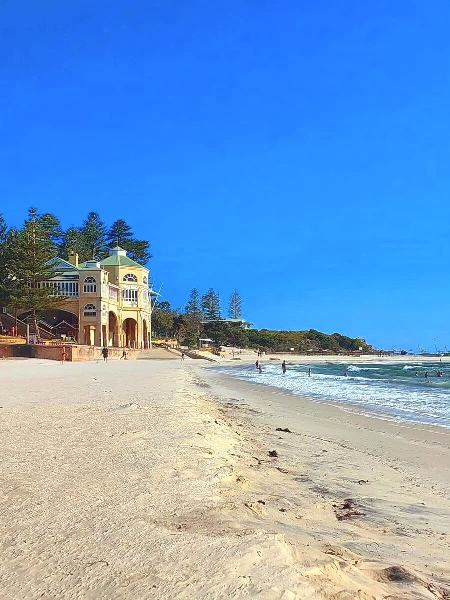 Cottesloe Beach, Australia Cottesloe Beach, Australia