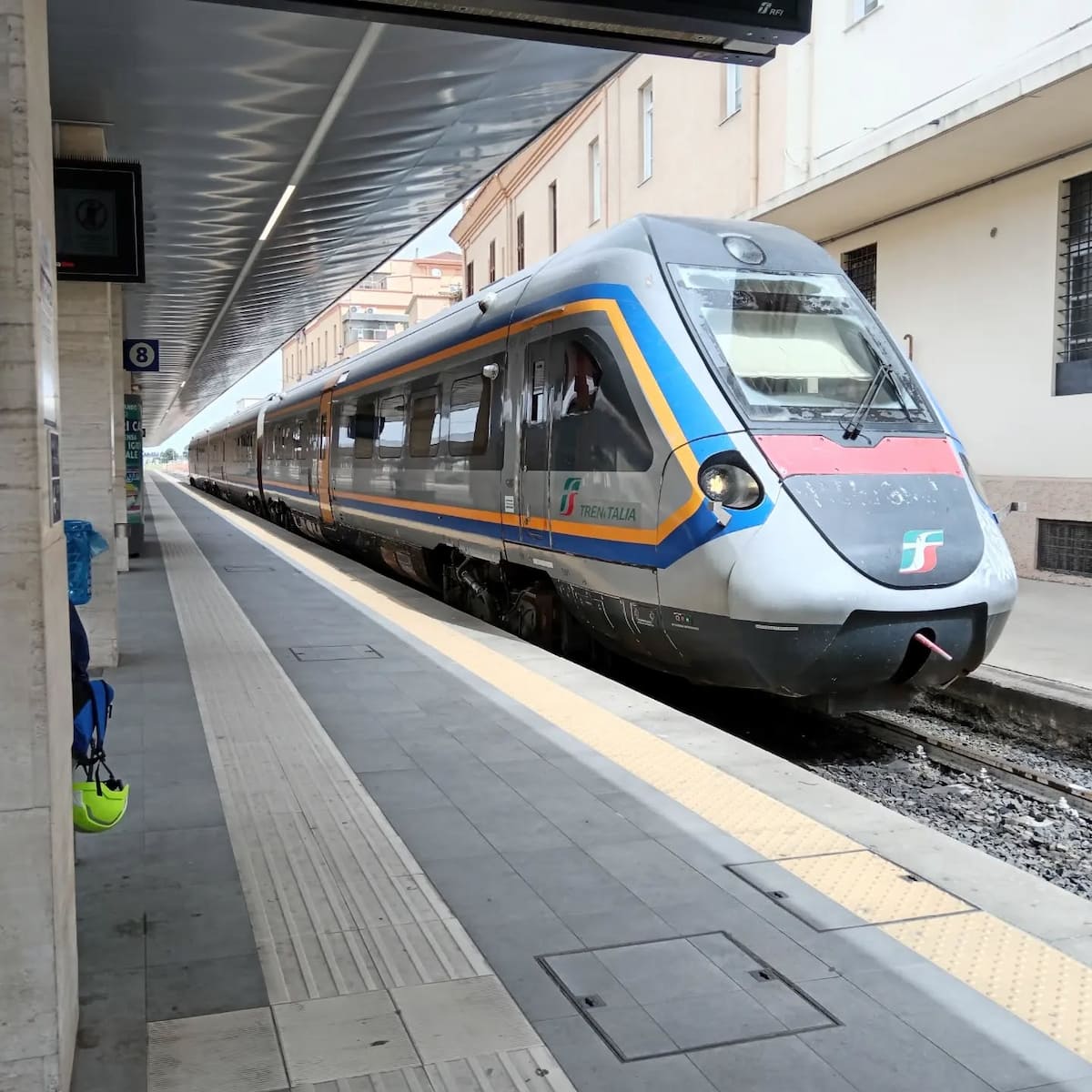 Frecciarossa & Trenitalia Trains Frecciarossa & Trenitalia Trains