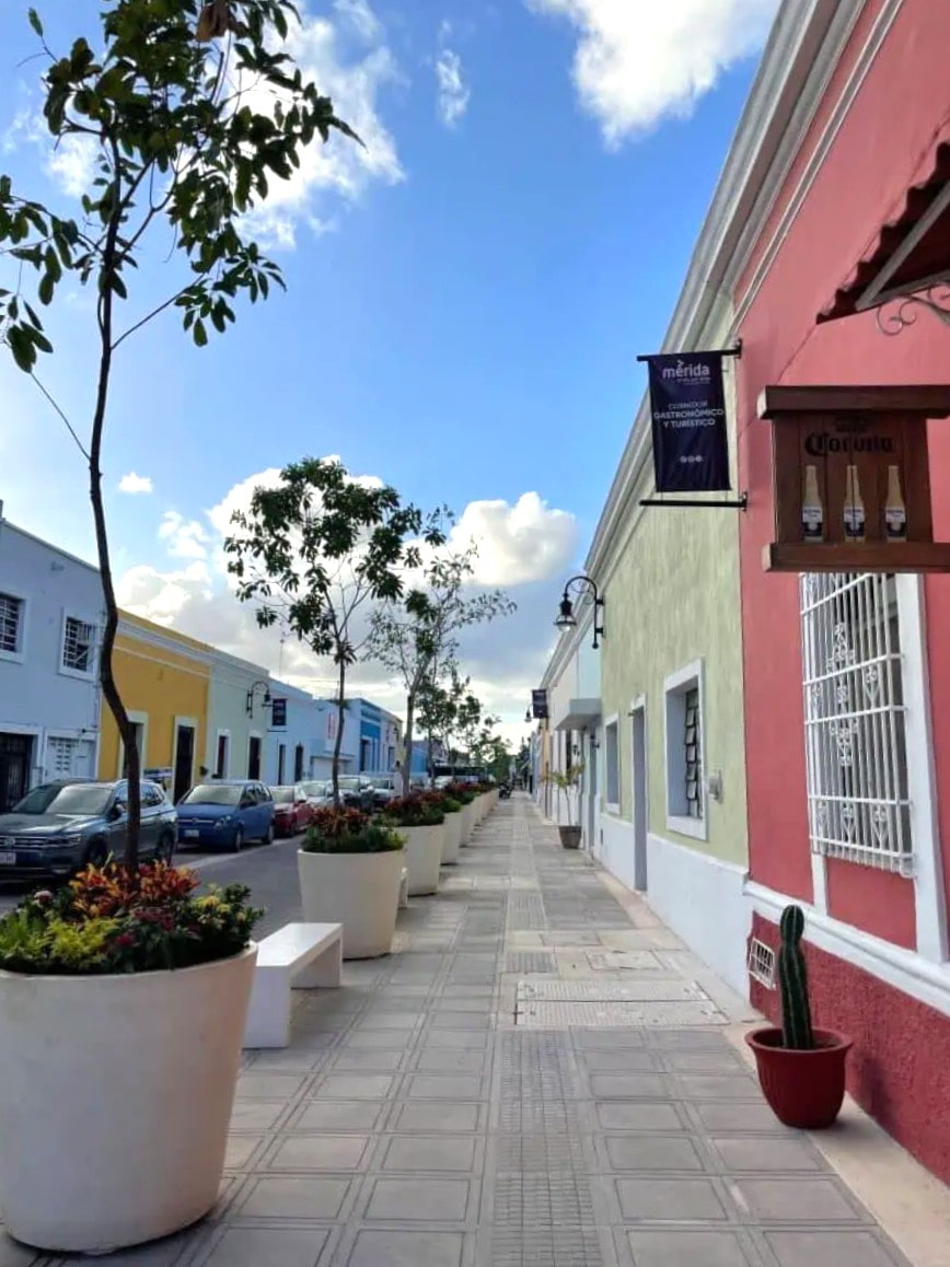 Hennessy's Irish Pub, Merida, Mexico Hennessy's Irish Pub, Merida, Mexico