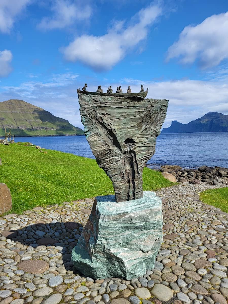 Gorge Elduvík, Faroe Islands Gorge Elduvík, Faroe Islands