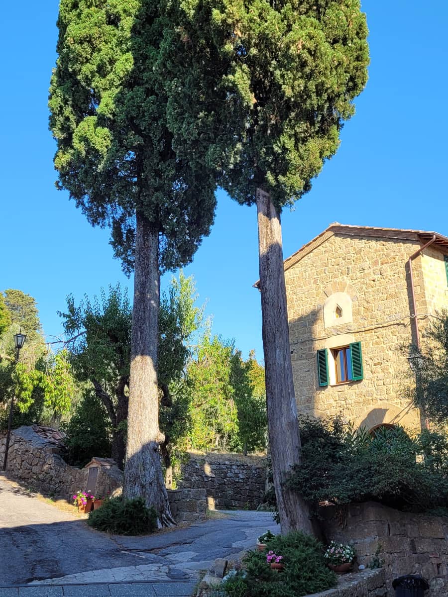 Monticchiello, Val d'Orcia, Tuscany Monticchiello, Val d'Orcia, Tuscany