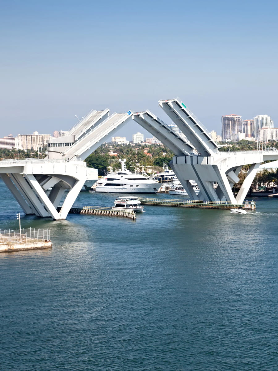 v Port Everglades, Fort Lauderdale