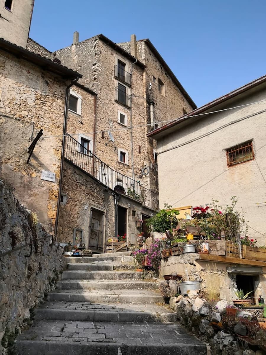 Santo Stefano di Sessanio, Abruzzo Santo Stefano di Sessanio, Abruzzo
