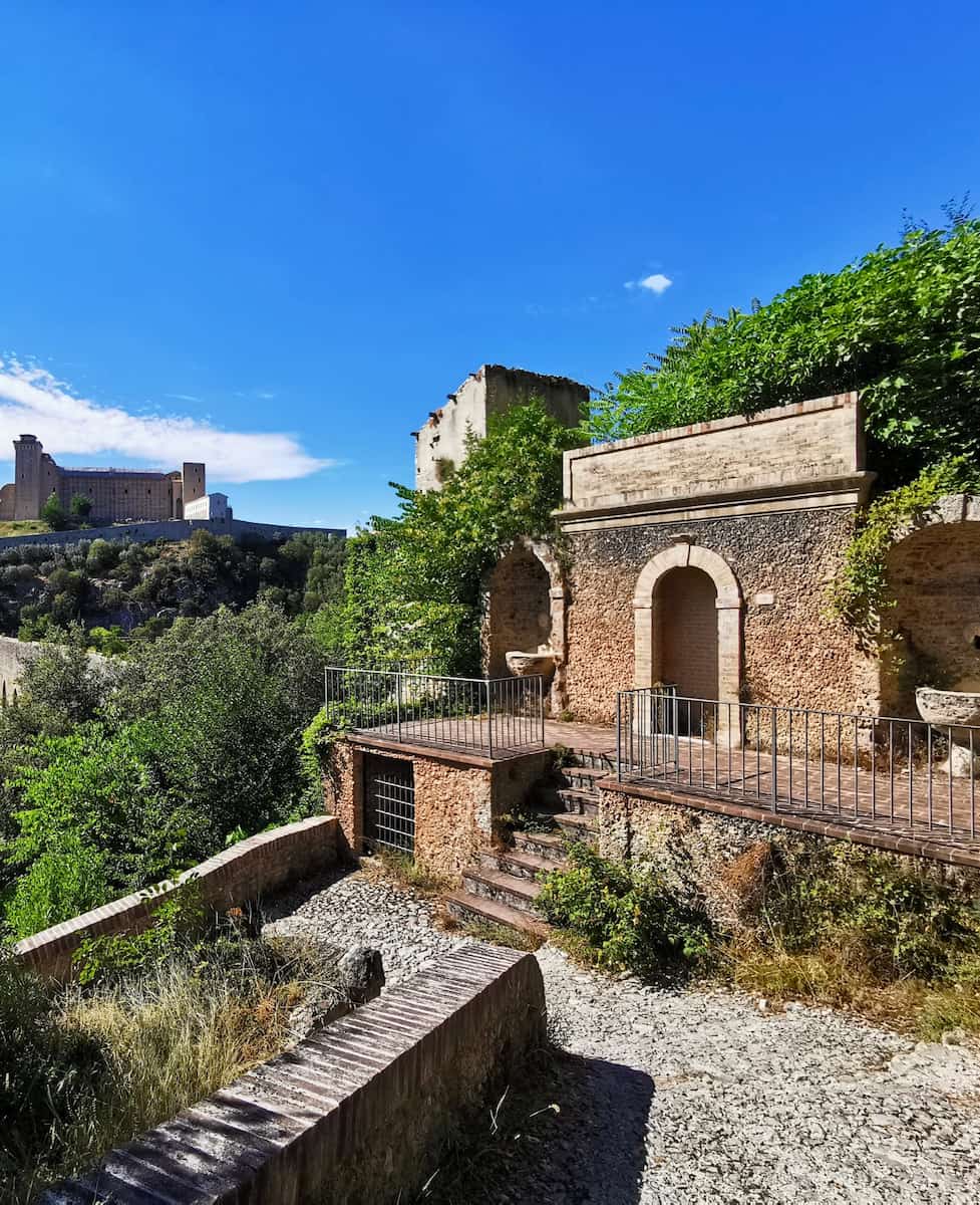 Via del Ponte, Italy Via del Ponte, Italy