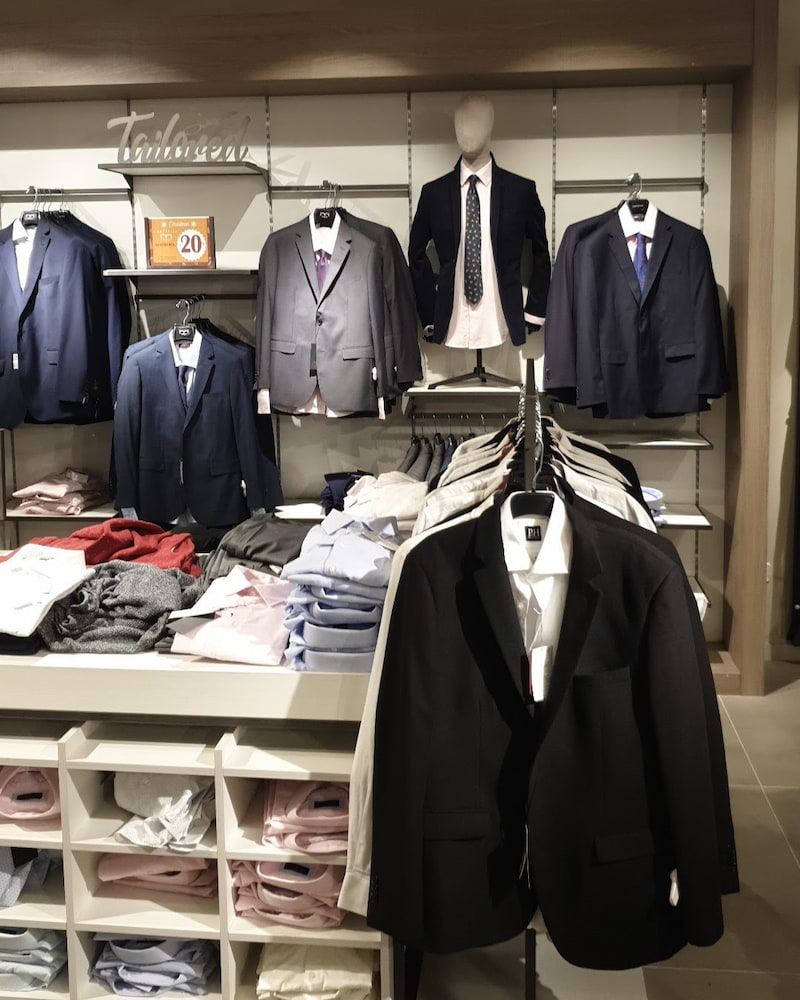 Fifty Outlet Fifty Outlet