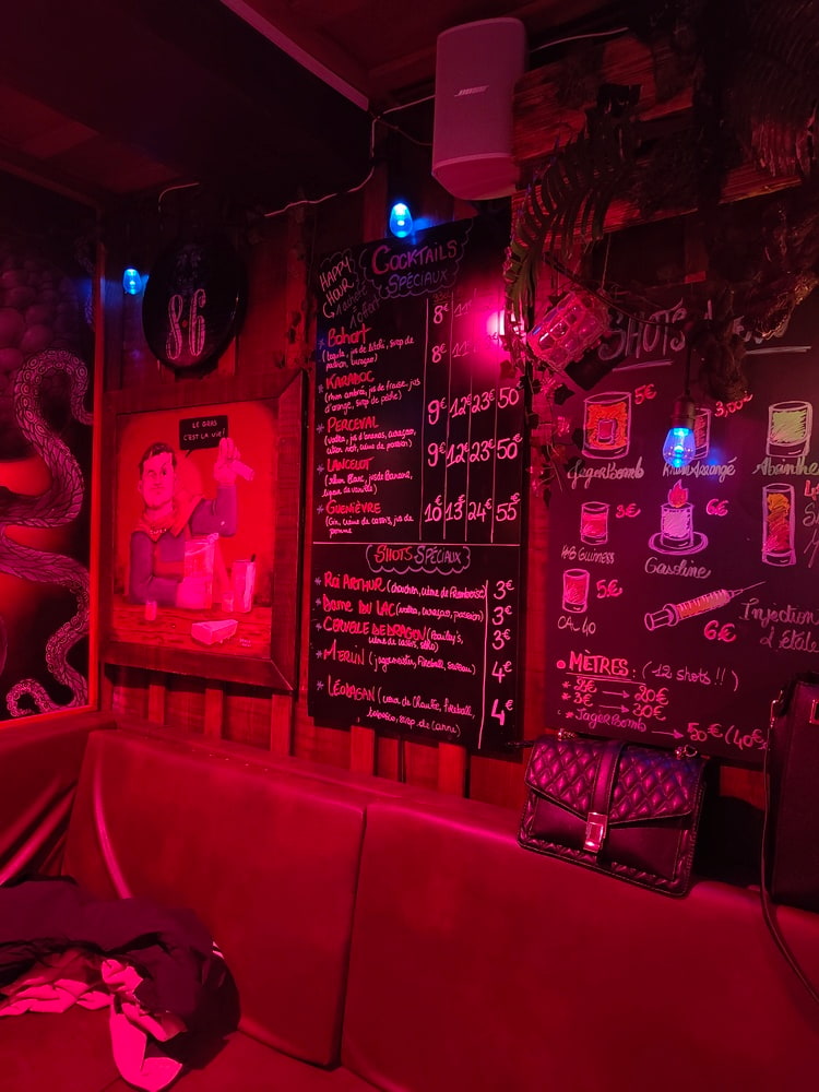 Bar in Gare Saint-Jean Bar in Gare Saint-Jean