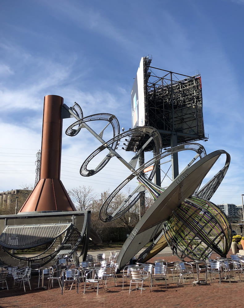 Harbourfront & Distillery District Harbourfront & Distillery District