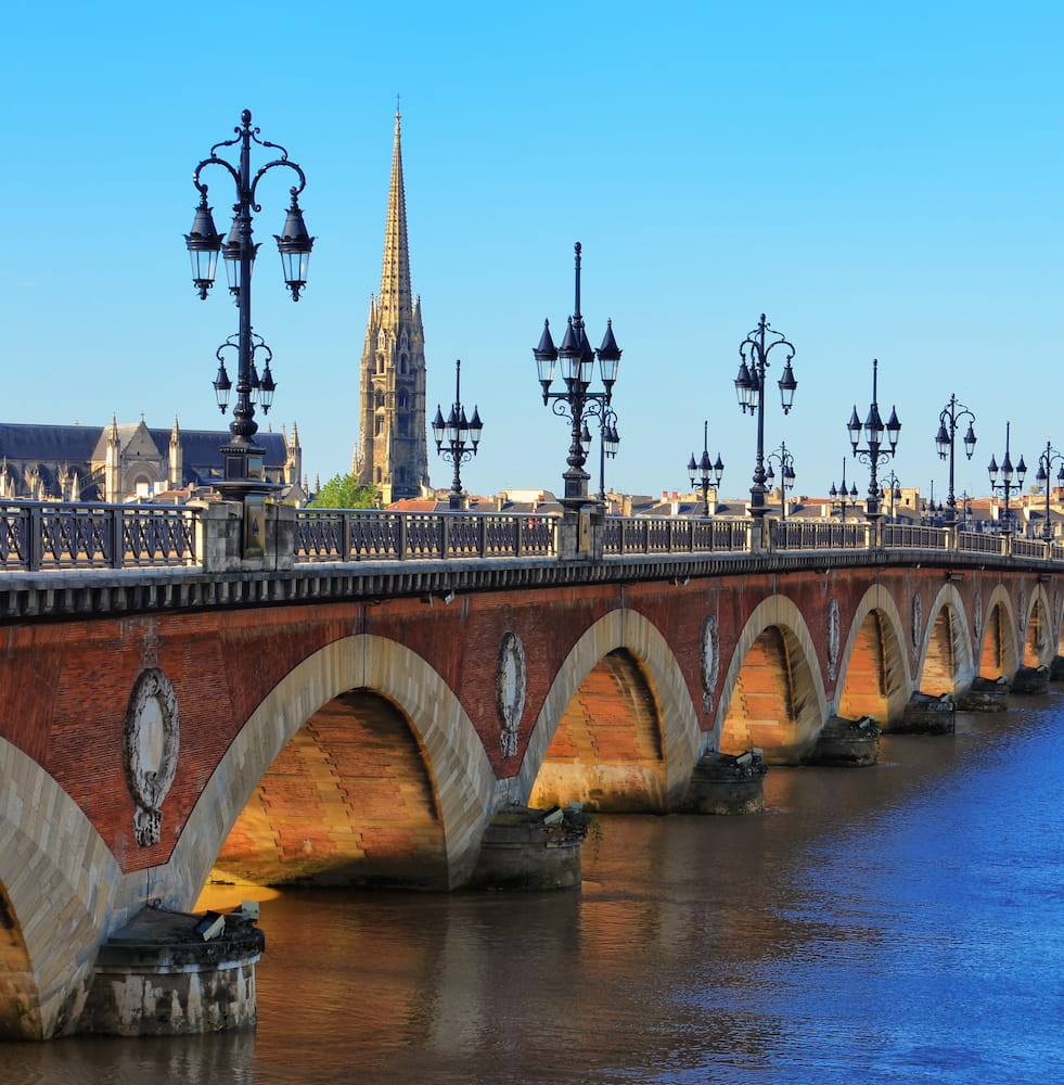 Pont de Pierre bridge Pont de Pierre bridge