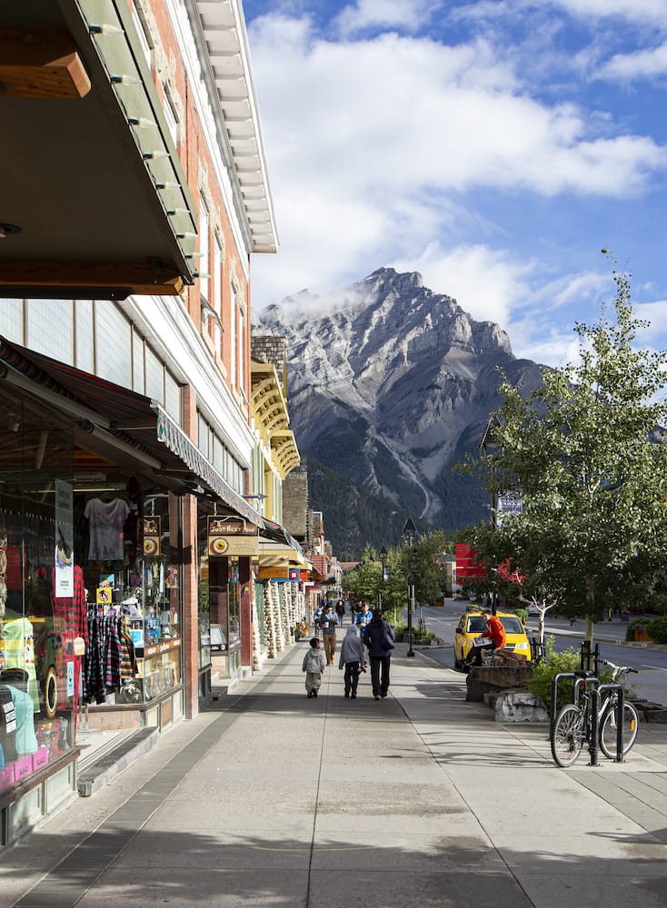 Tunnel Mountain Area Tunnel Mountain Area