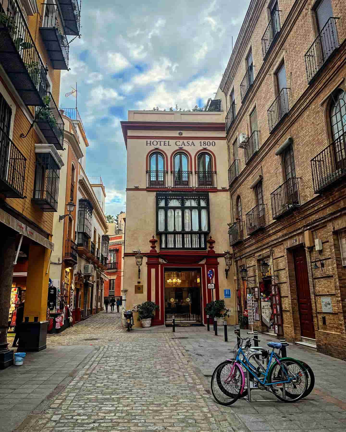 Barrio de santa cruz, Seville, Spain