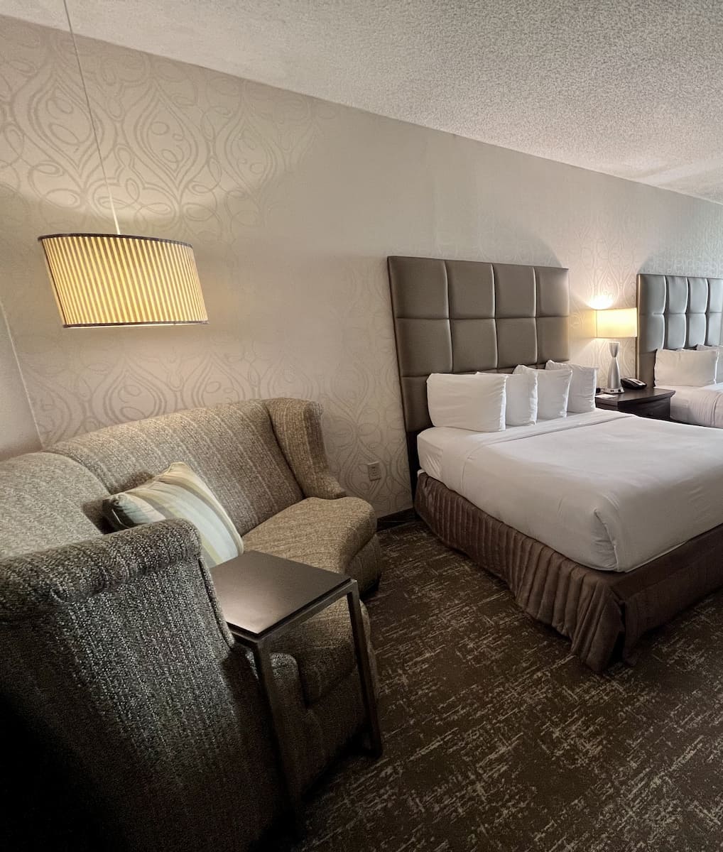 Crowne Plaza Charleston Airport Crowne Plaza Charleston Airport