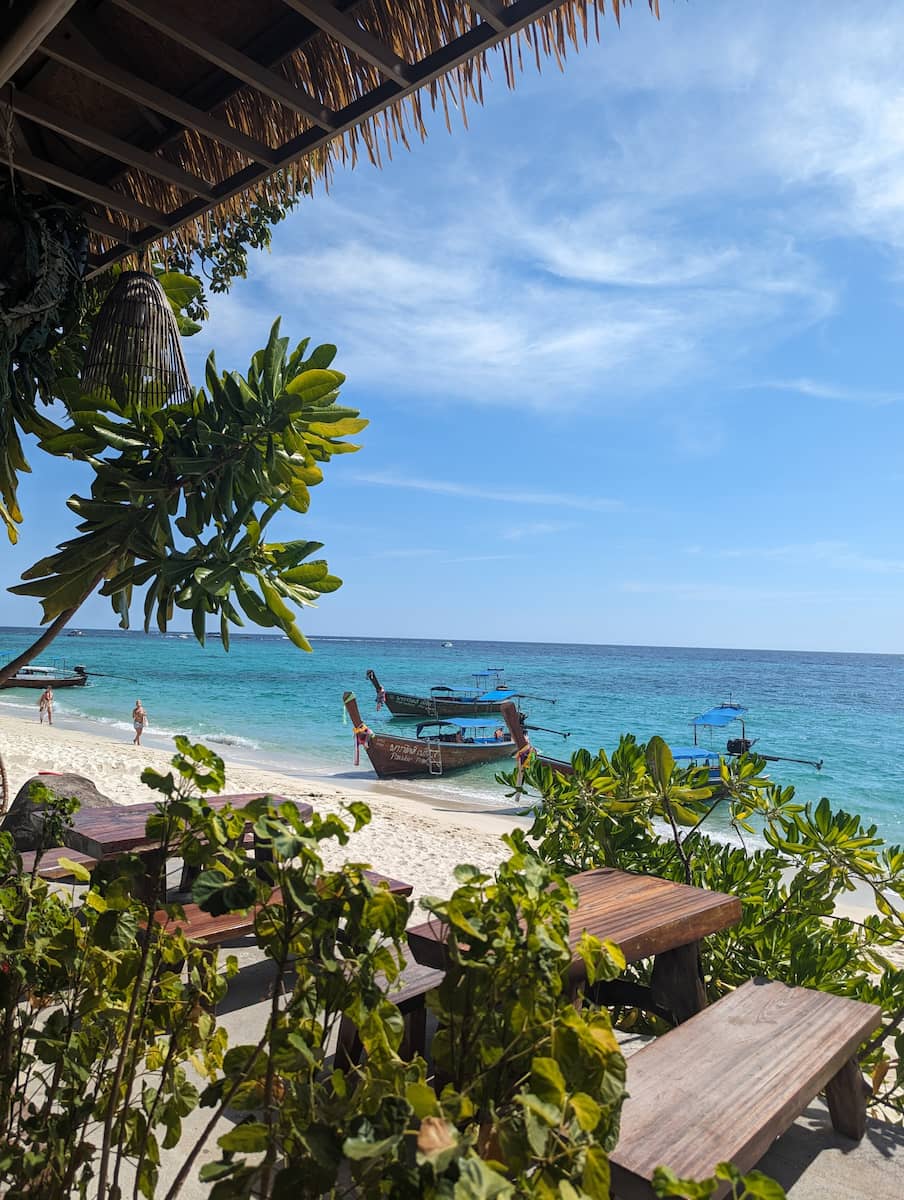 Long Beach, Phi Phi Island Long Beach, Phi Phi Island