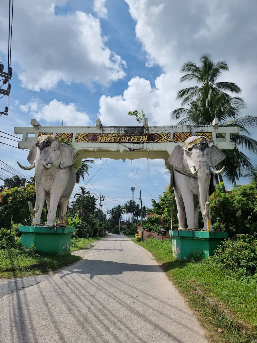 Elephant Gate, Taling Ngam Elephant Gate, Taling Ngam