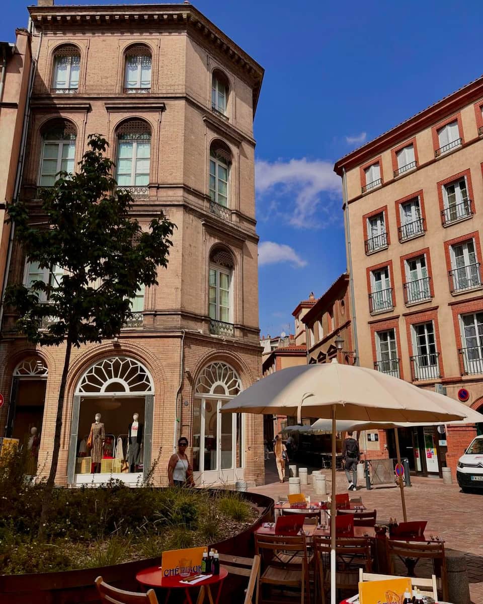 Carmes District Carmes District