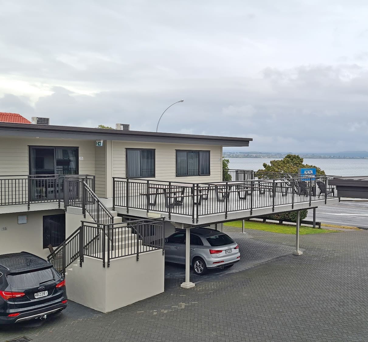 Acacia Lake View Motel Acacia Lake View Motel