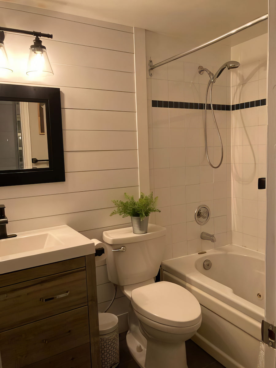 Blue Mountain Creekside Studio NCR Blue Mountain Creekside Studio NCR