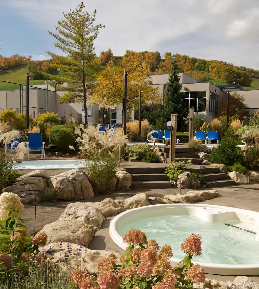 Blue Mountain Resort Inn Blue Mountain Resort Inn