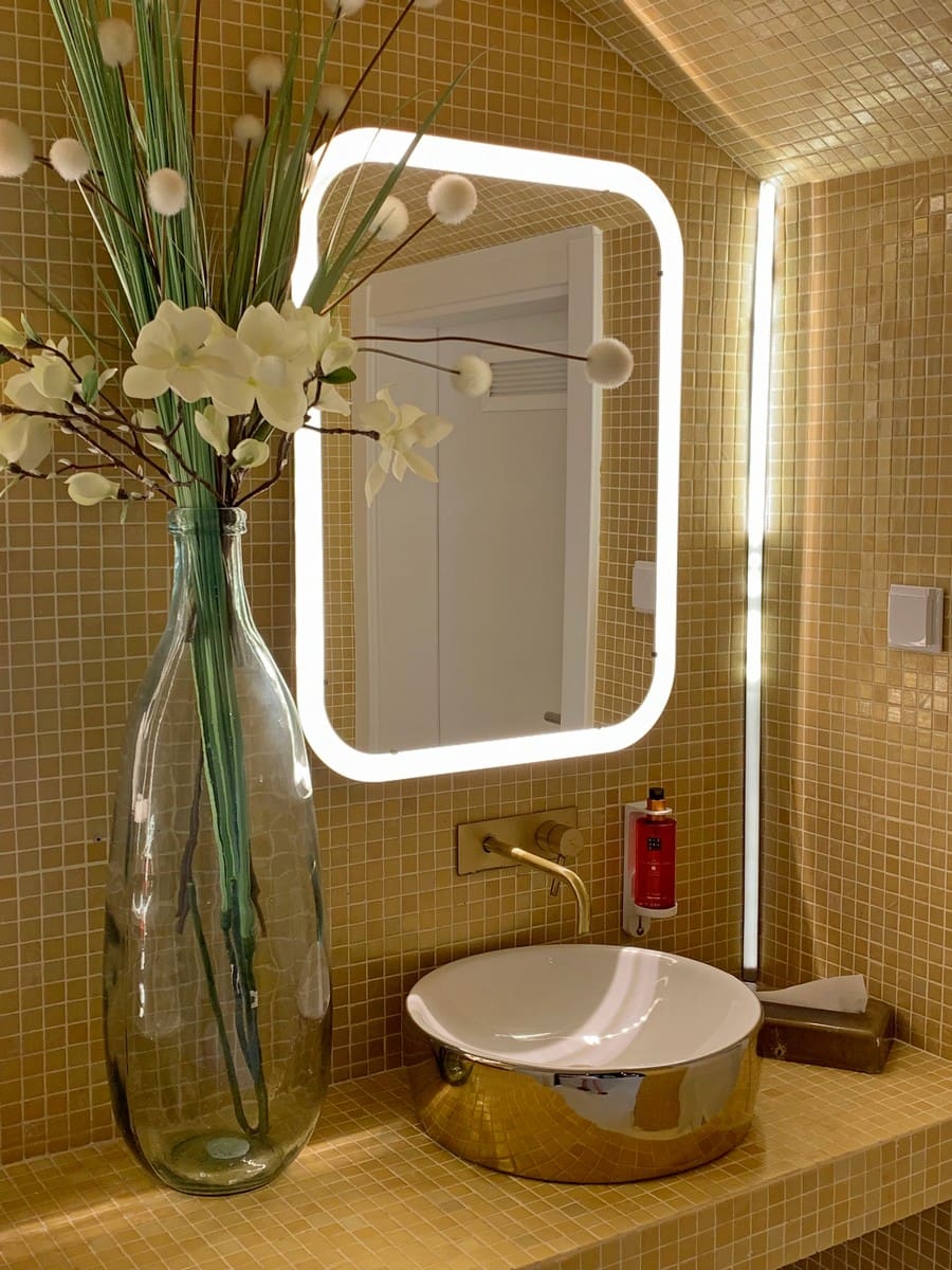 Hotel California Hotel California