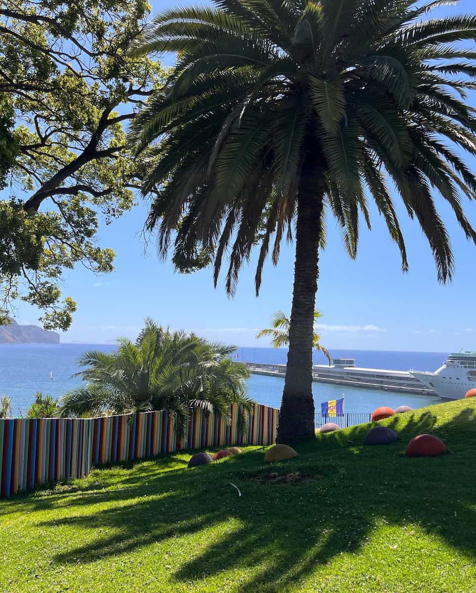 Madeira, Funchal: São Pedro Madeira, Funchal: São Pedro