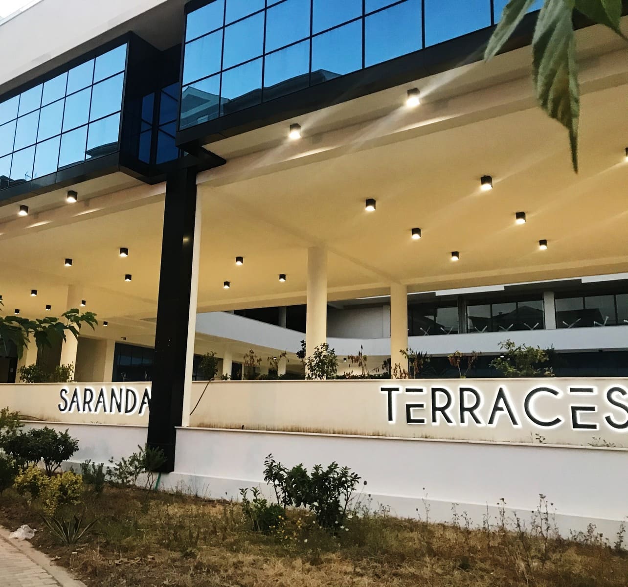 Saranda Terraces Apartment Rentals Saranda Terraces Apartment Rentals