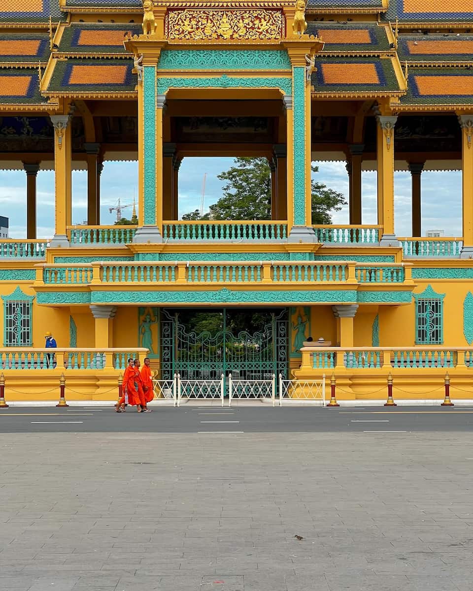 Siem Reap: Wat Bo Area Siem Reap: Wat Bo Area