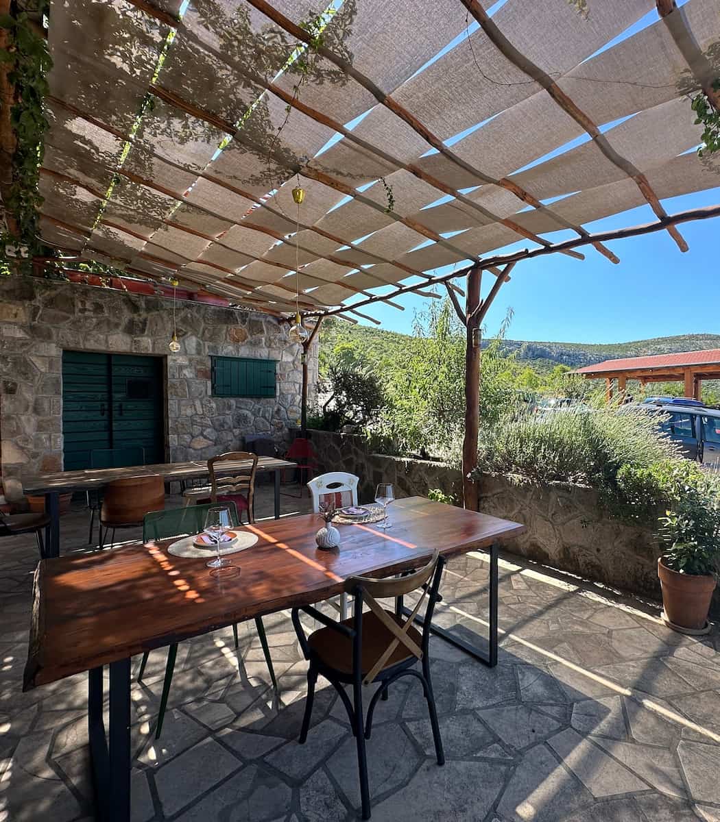 Stari Grad, Lacman Family Winery 🍷 Stari Grad, Lacman Family Winery